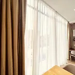 Oxy Suites 1-01 At Shop House Meisterstadt Pollux Habibie